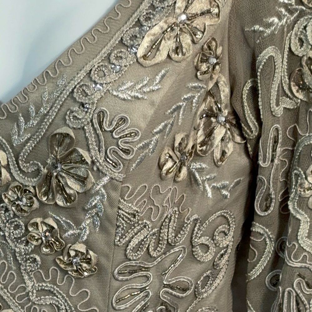 Y2K Sue Wong Floral Embroidered Mini Dress in Taupe - Picture 5 of 12